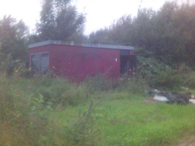  Shelter 